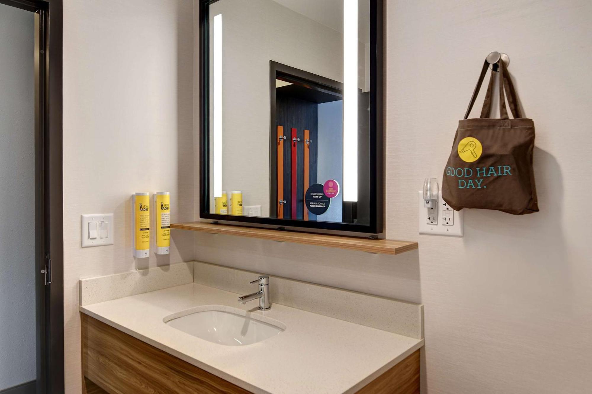 Tru By Hilton Columbia Greystone Hotel Luaran gambar